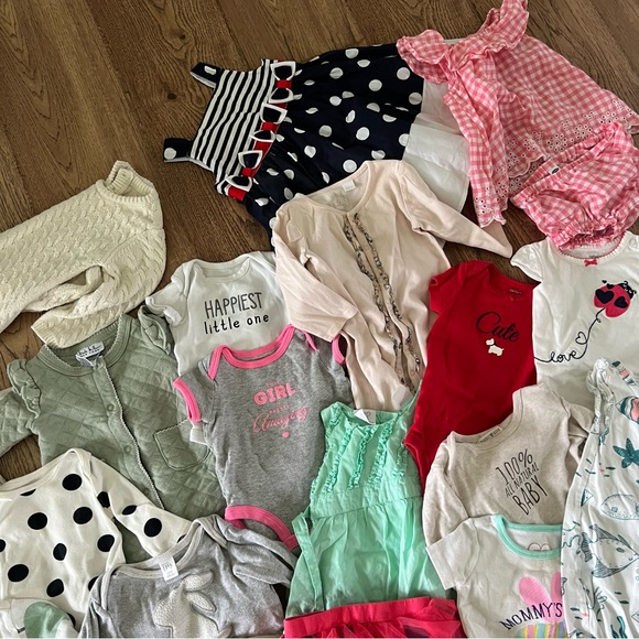 Baby Girl Bundle Lot of Clothes 0-12 months - Picture 3 of 8